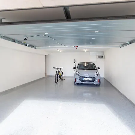 Brand New Carmelita Exclusive With Free Smart Car Villa *